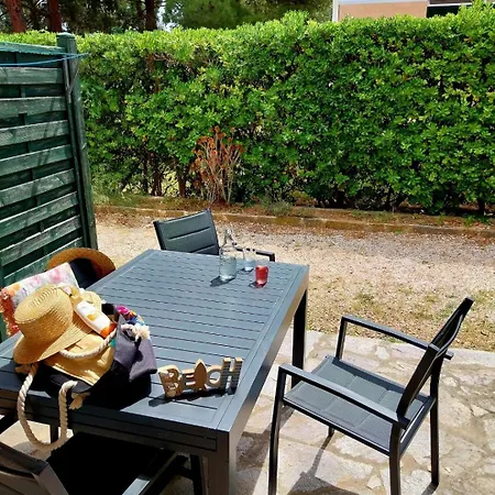 Prelude Beach Bormes-les-Mimosas Exterior photo